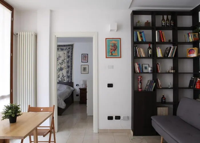 Terrace apartment close to Metro station